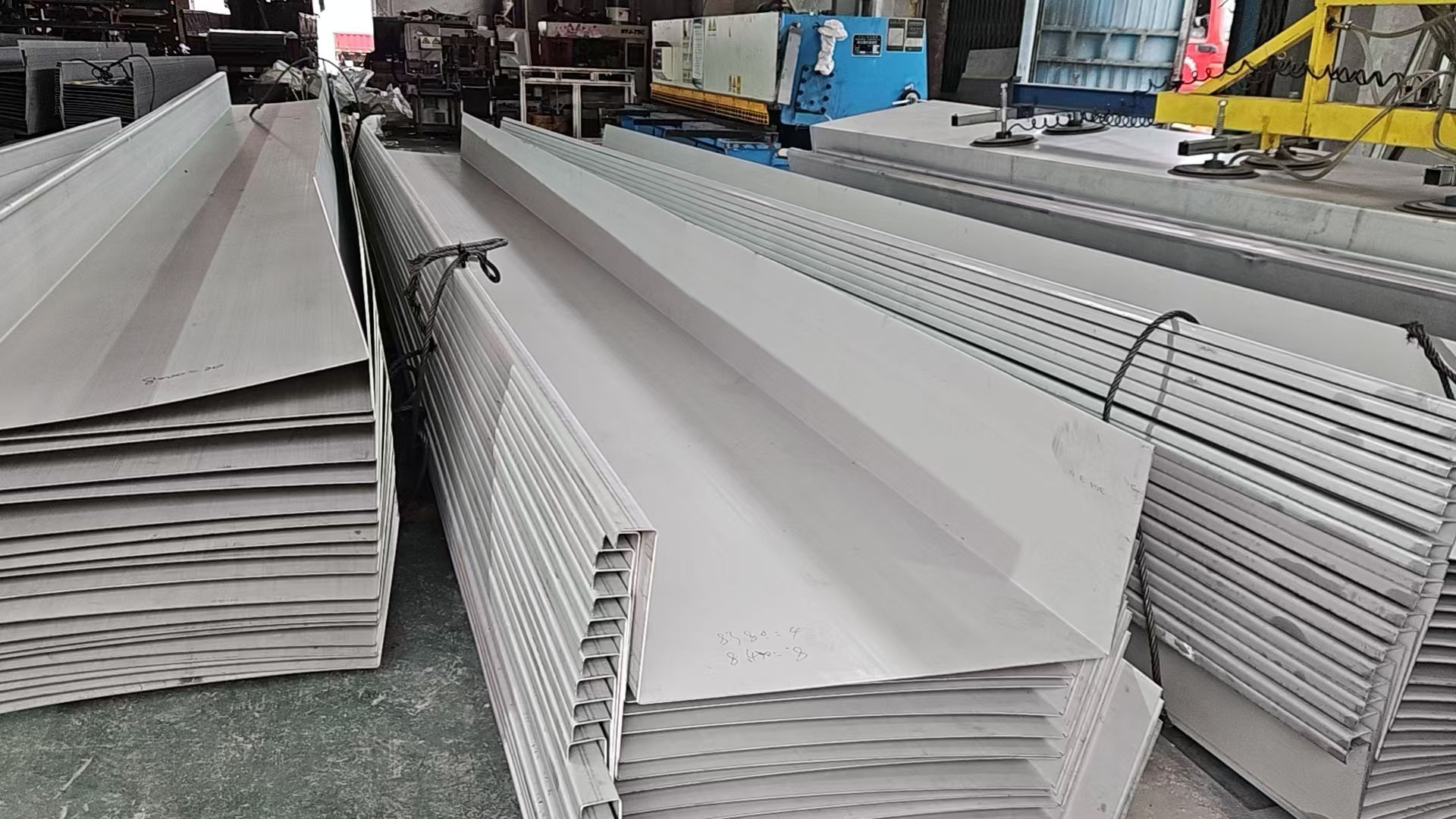 辽阳市304不锈钢天沟310s不锈钢管 - 价格